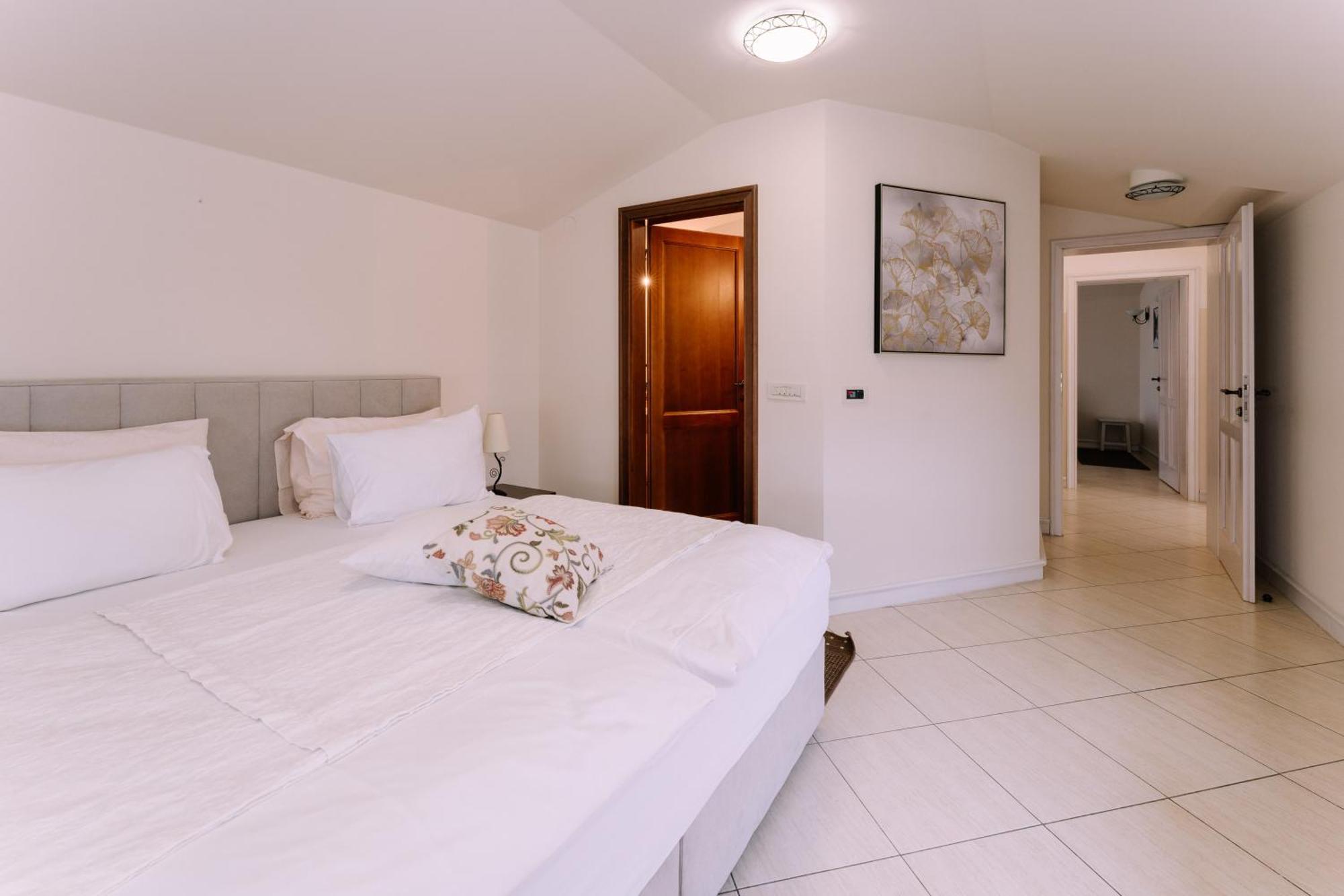 Hotel Abalone Crikvenica Eksteriør bilde