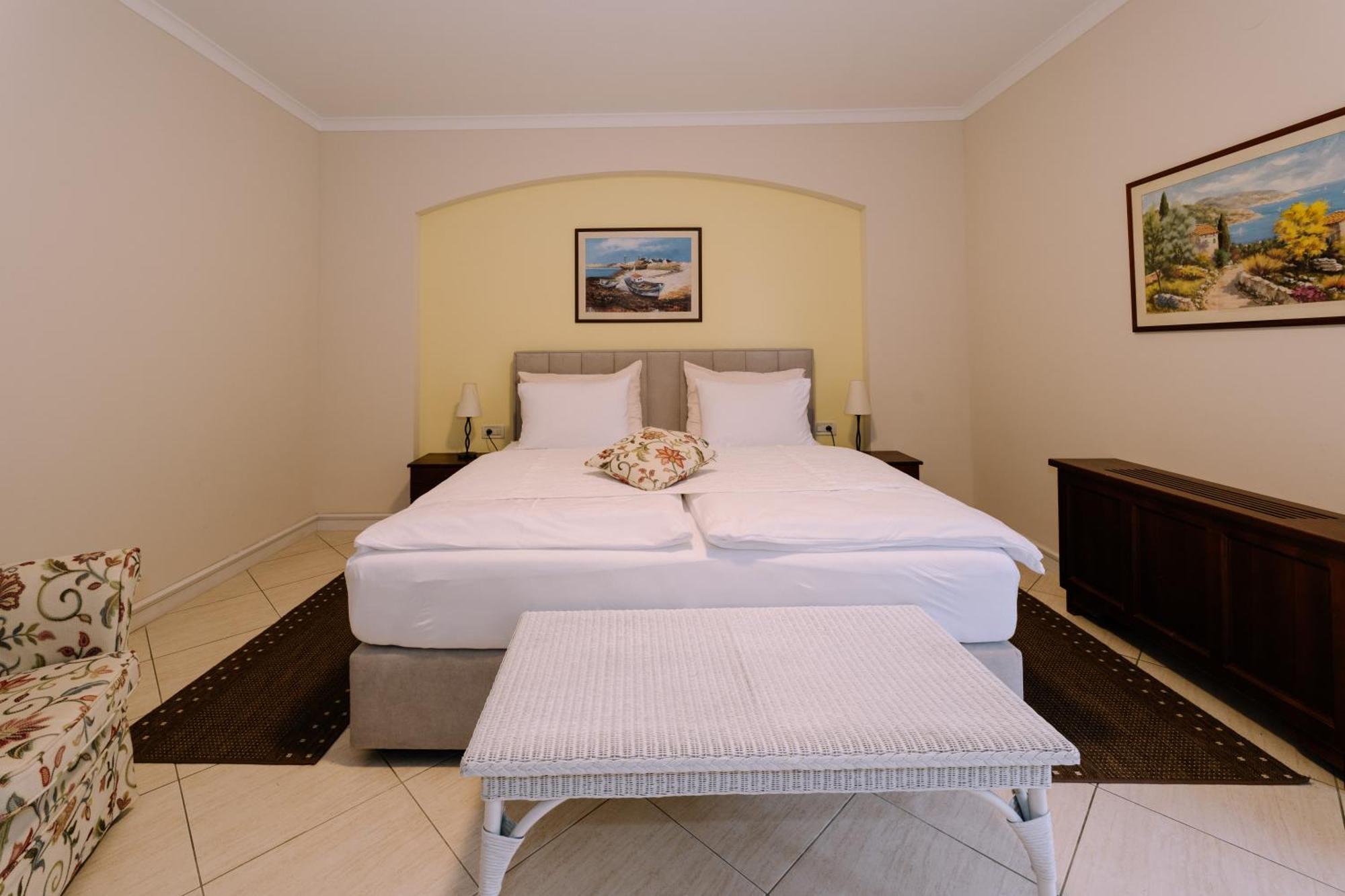 Hotel Abalone Crikvenica Eksteriør bilde