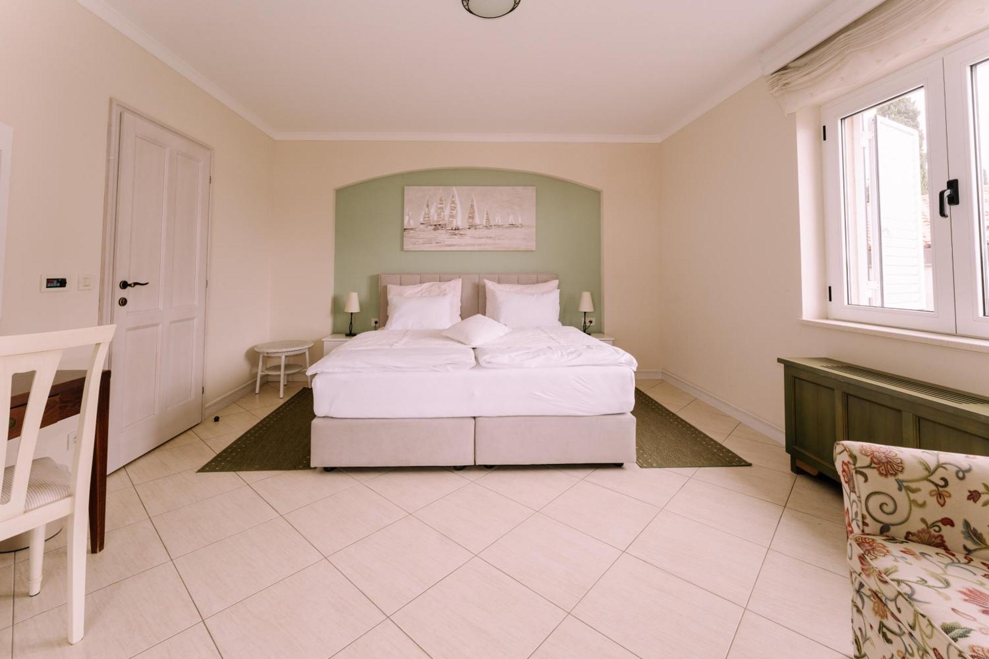Hotel Abalone Crikvenica Eksteriør bilde