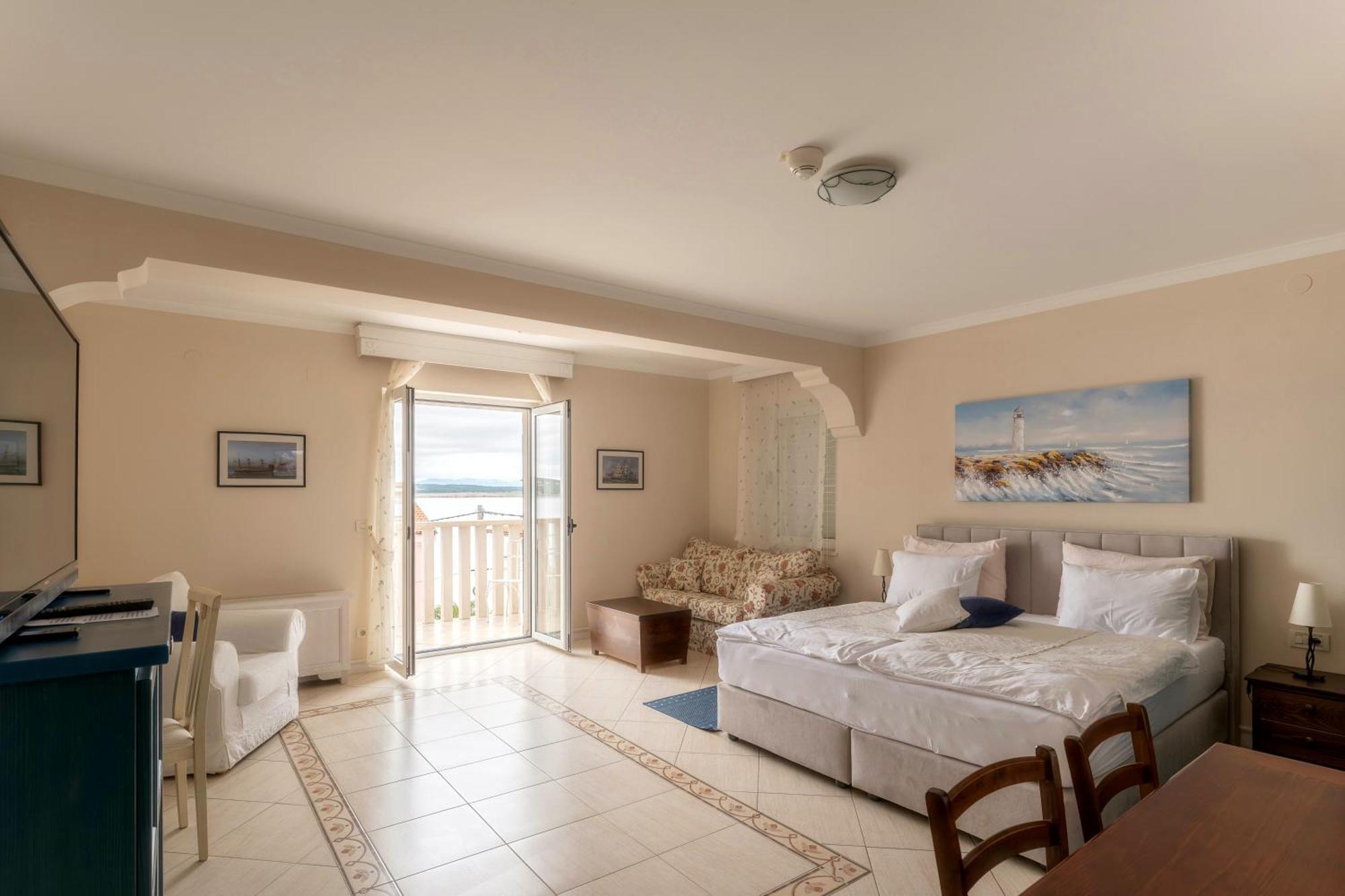 Hotel Abalone Crikvenica Eksteriør bilde