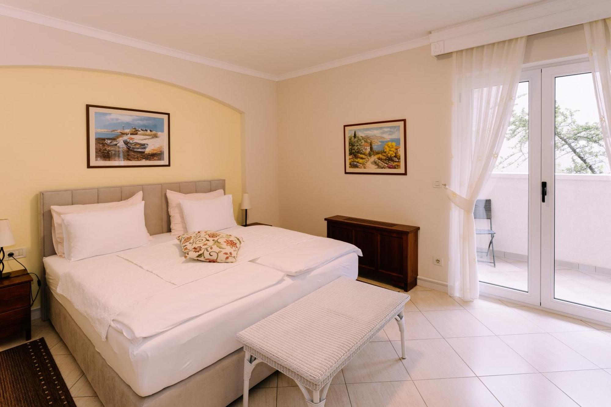 Hotel Abalone Crikvenica Eksteriør bilde